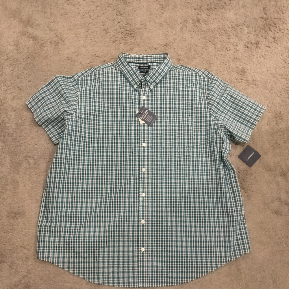 CROFT & BARROW Short Sleeve Button Down Collar Shirt Mens